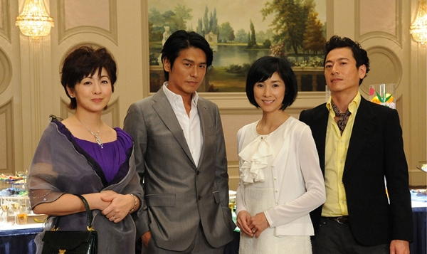 Amazon.co.jp: 同窓会～ラブアゲイン症候群～ DVD全５巻セット レンタル落ち 有 黒木瞳、高橋克典、斉藤由貴、三上博史 : おもちゃ
